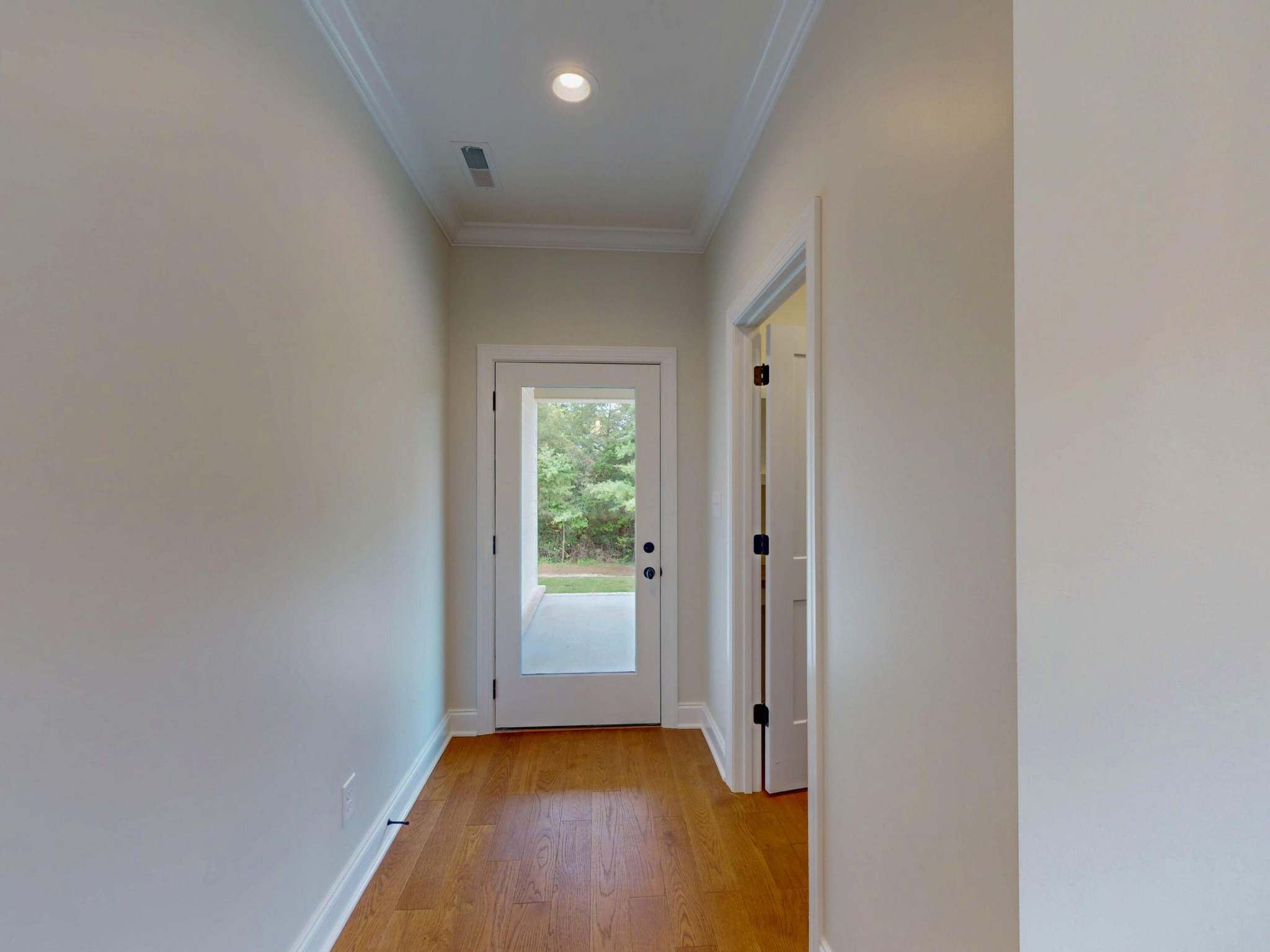 302 Kings Cove Court, NW Cleveland TN 37312