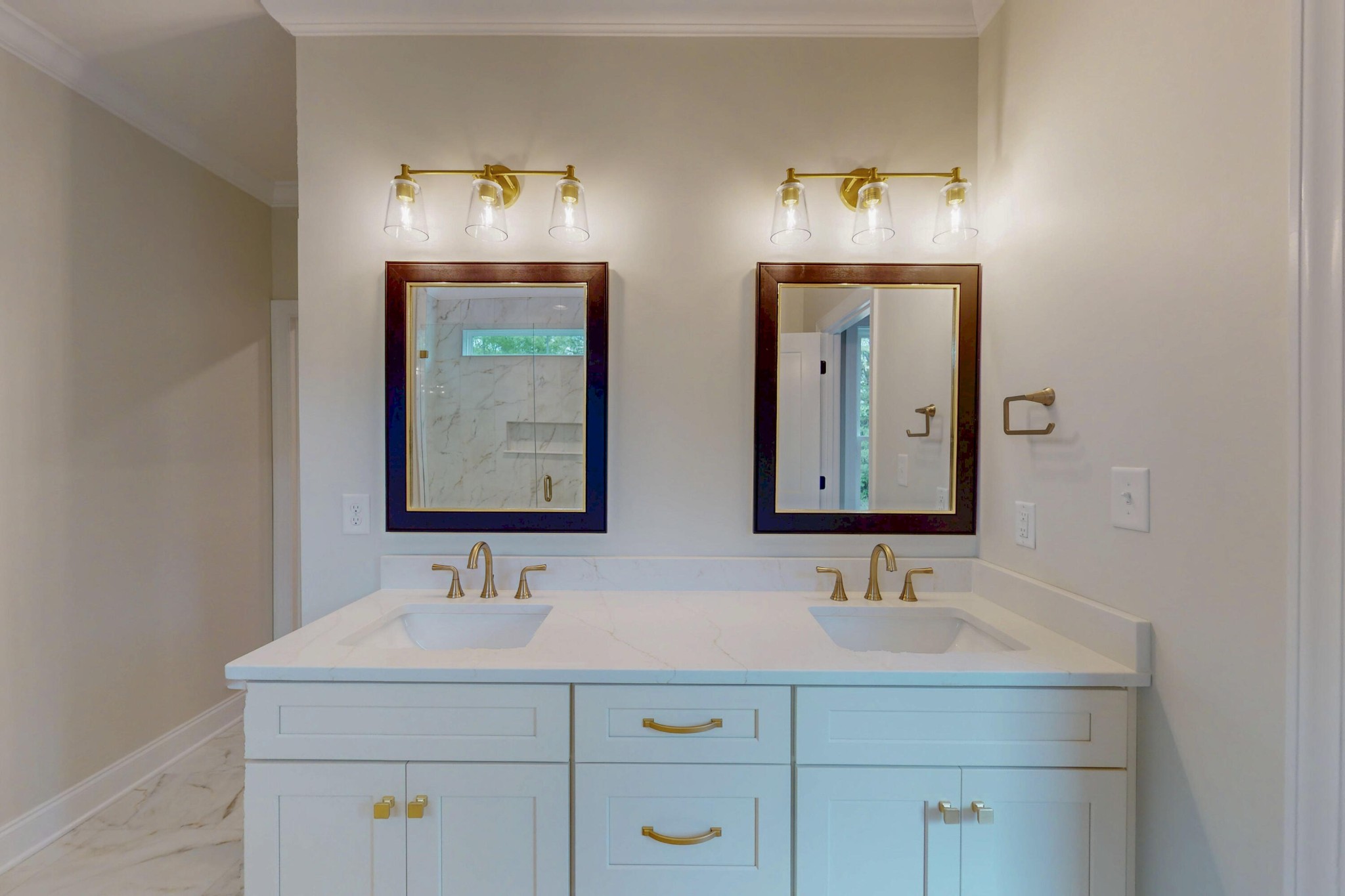 302 Kings Cove Court, NW Cleveland TN 37312