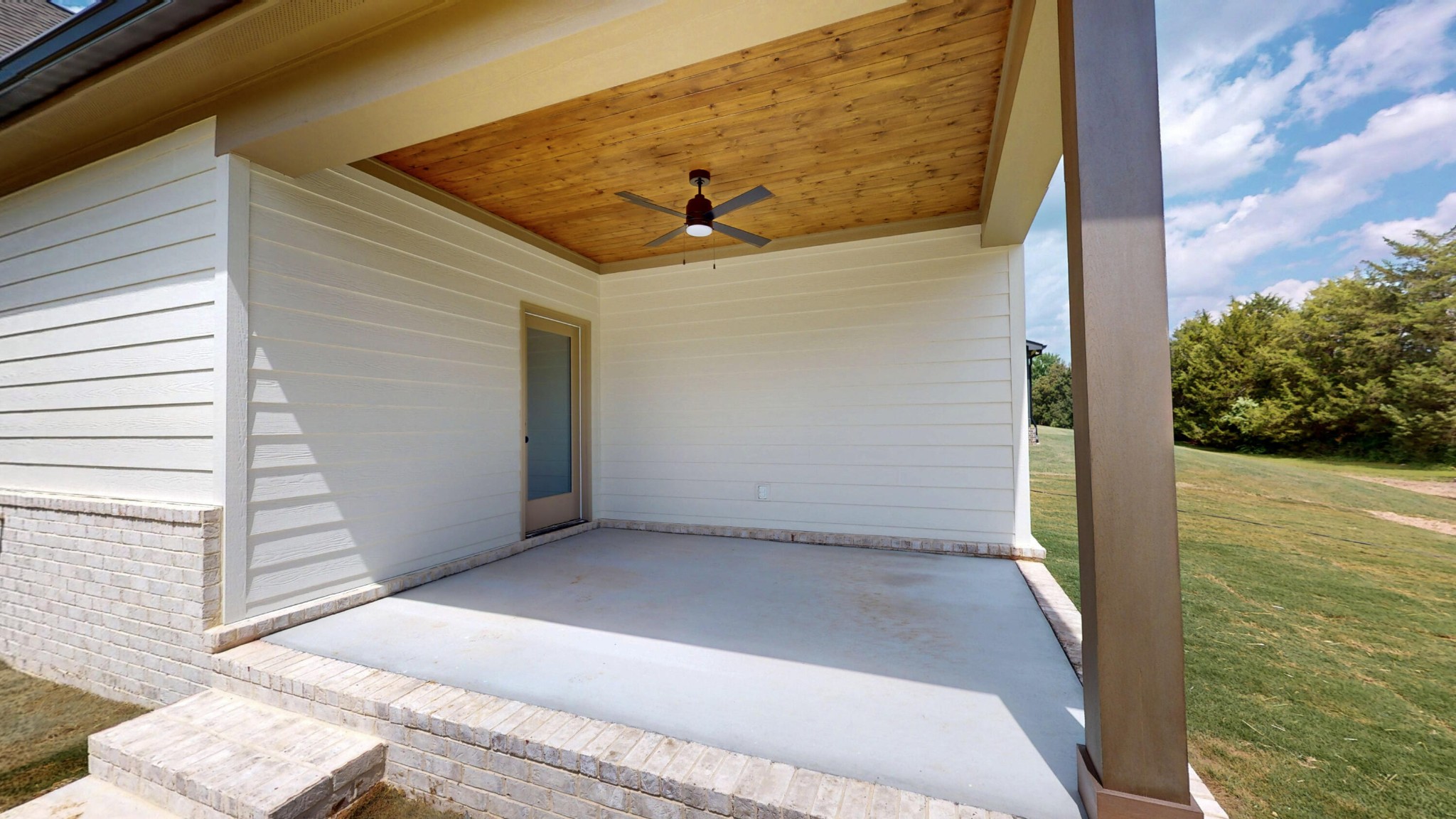 302 Kings Cove Court, NW Cleveland TN 37312