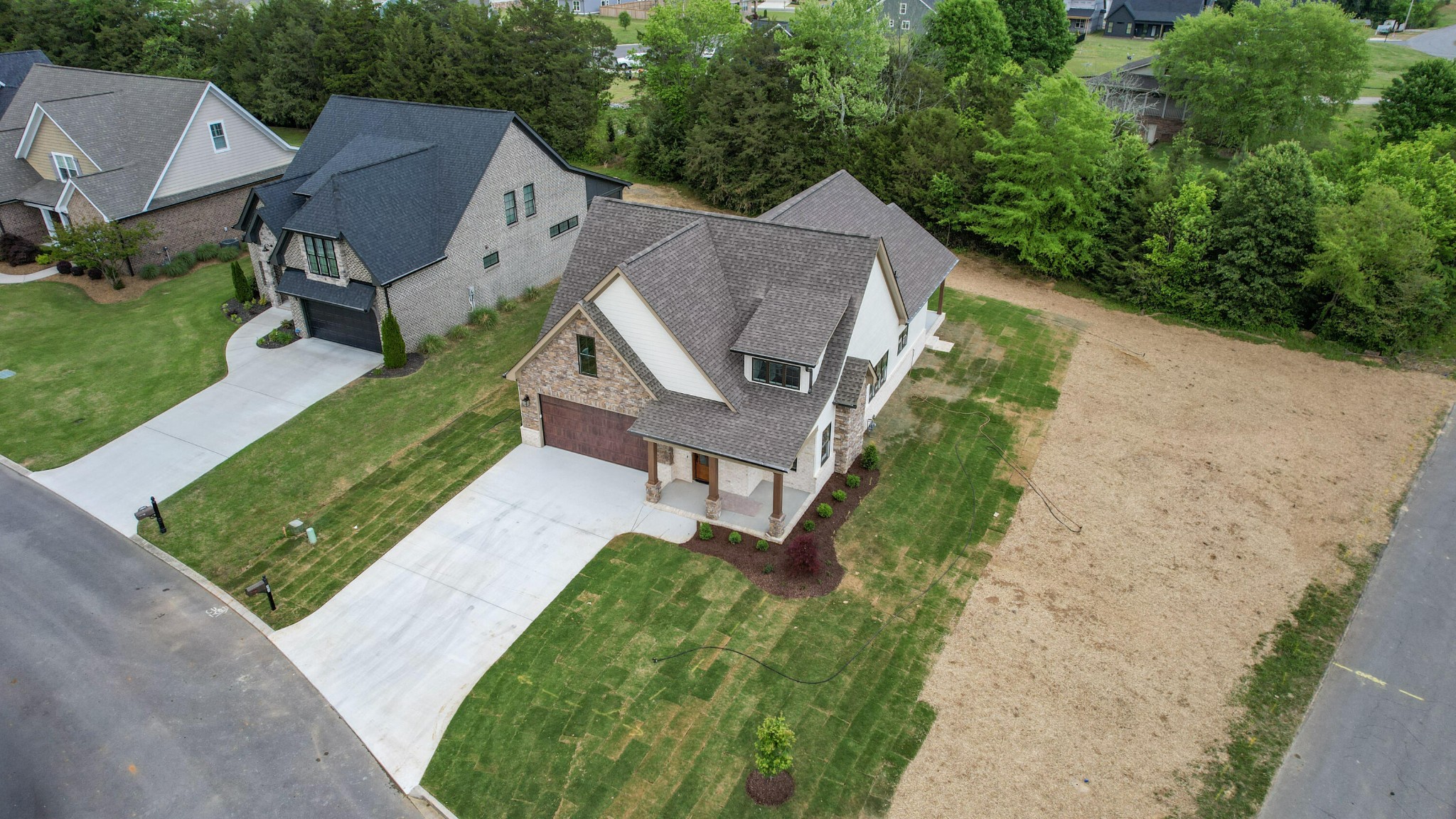 302 Kings Cove Court, NW Cleveland TN 37312