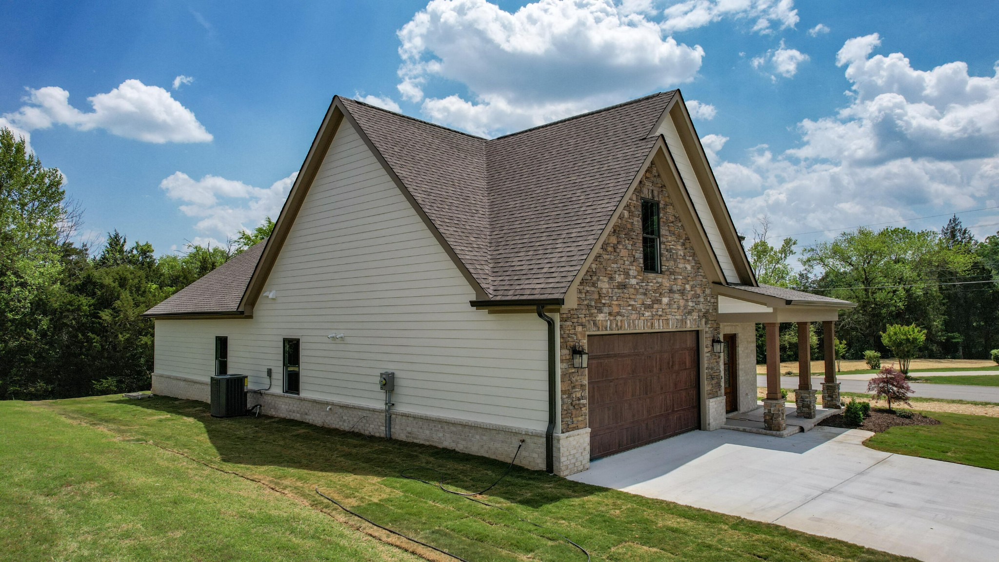 302 Kings Cove Court, NW Cleveland TN 37312