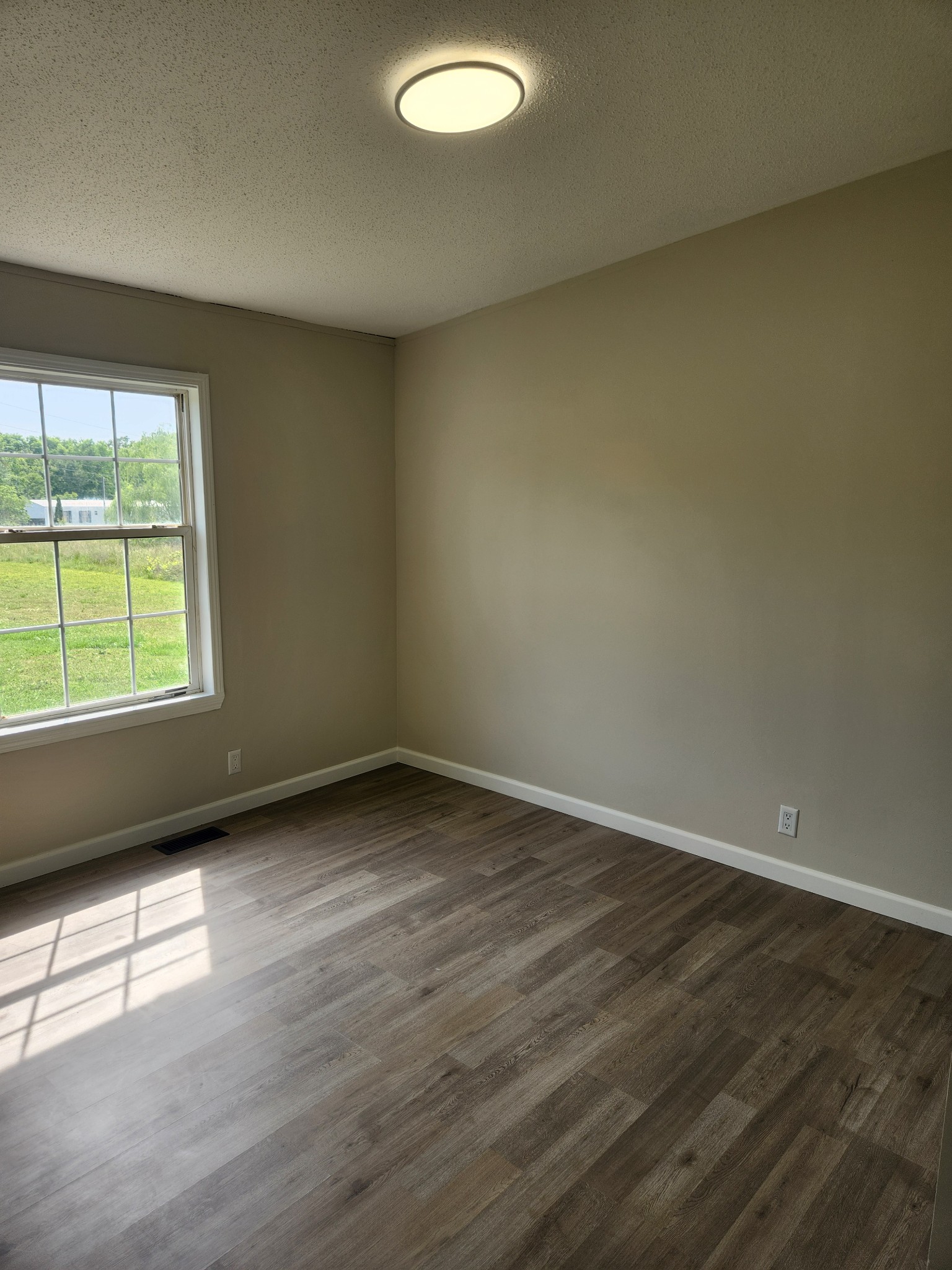 155 Sweetgum Lane Summertown TN 38483