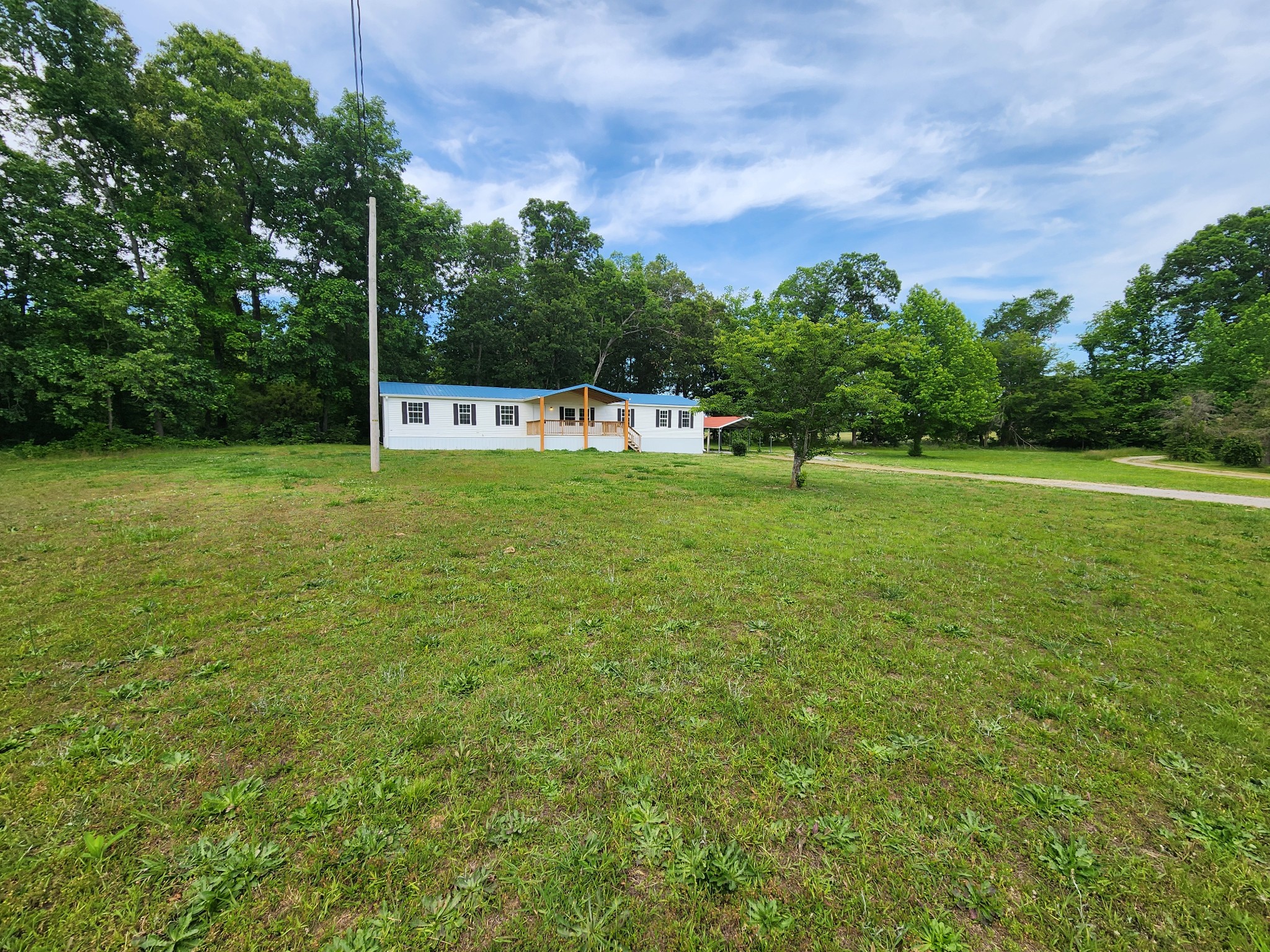 155 Sweetgum Lane Summertown TN 38483