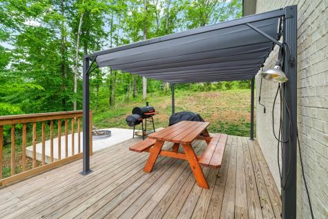 514 Doy Road, E White Bluff TN 37187