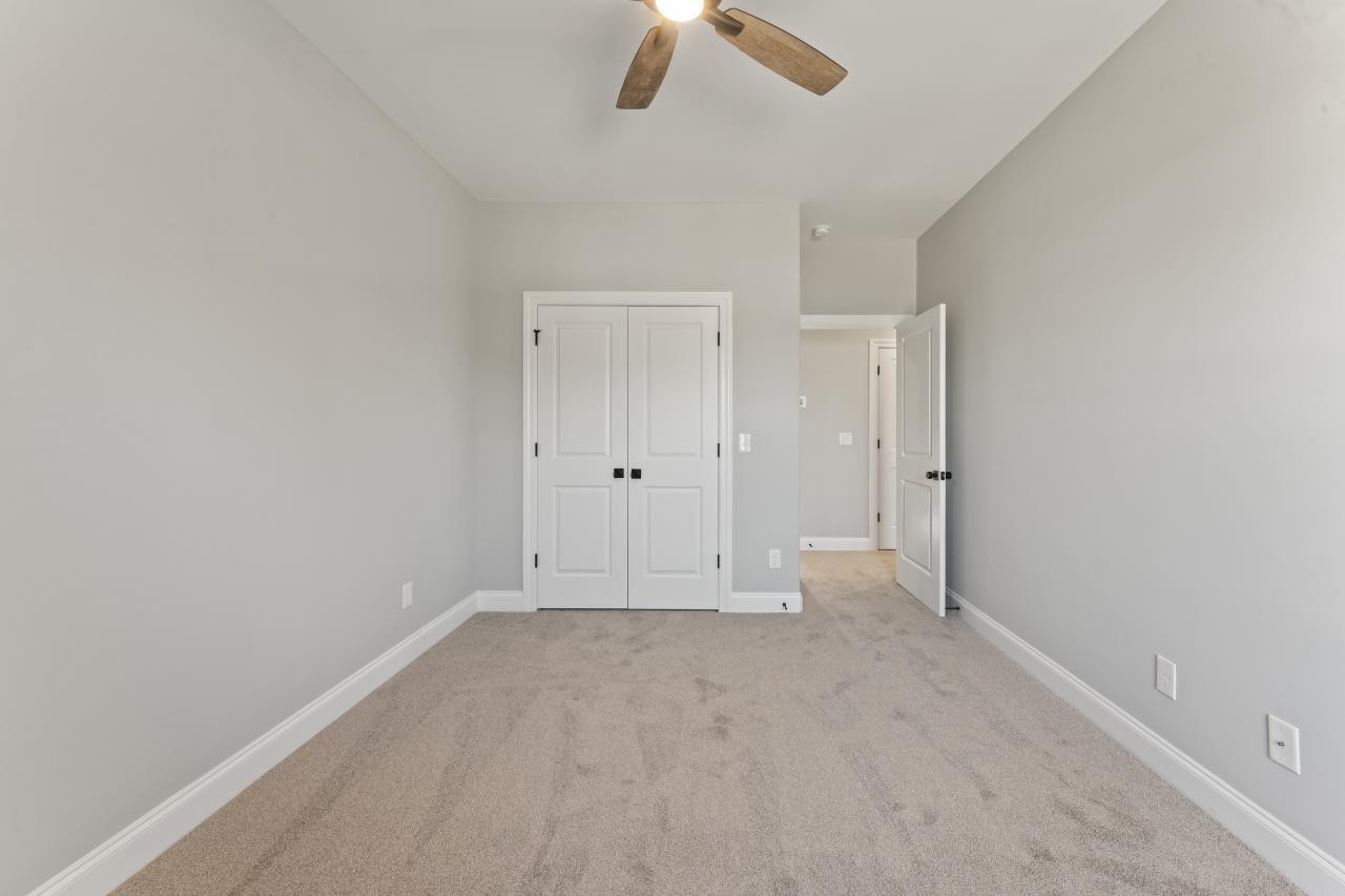 2124 Gracie Bug Loop Murfreesboro TN 37128