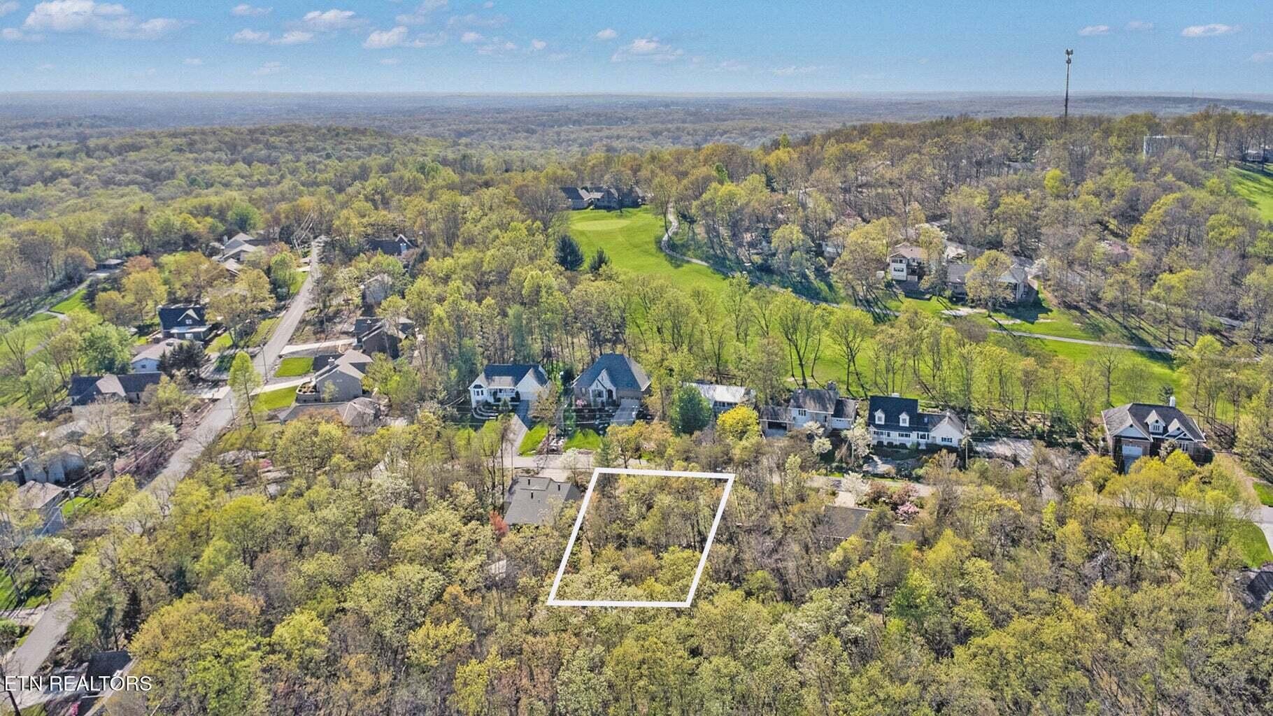 165 Brokenwood Lane Crossville TN 38558