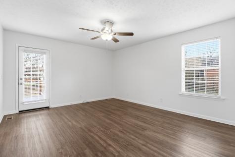 204 Creekwood Drive White House TN 37188