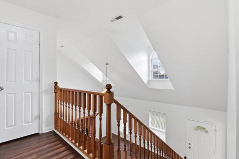 204 Creekwood Drive White House TN 37188