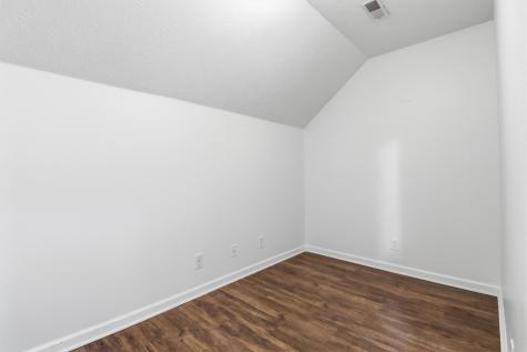 204 Creekwood Drive White House TN 37188