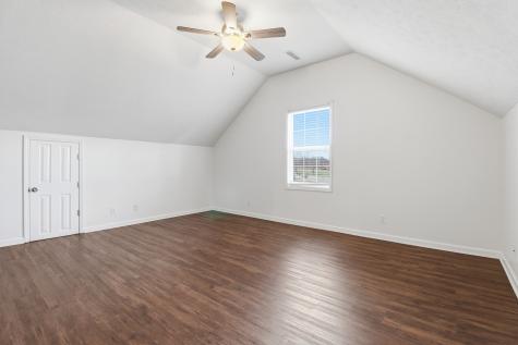 204 Creekwood Drive White House TN 37188