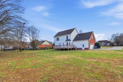 204 Creekwood Drive White House TN 37188