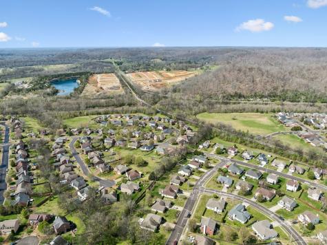 7148 Commonwealth Circle Nashville TN 37221