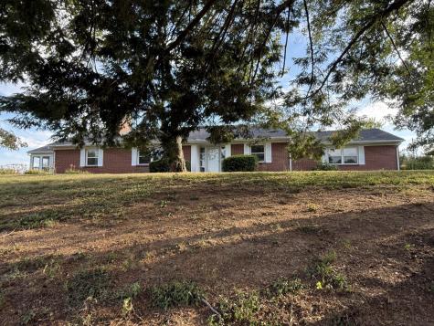 135 Second Creek Lane Hartsville TN 37074