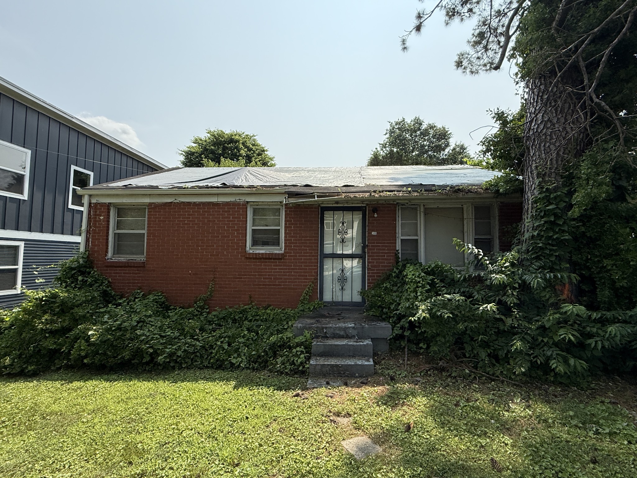 2416 24th Ave, N Nashville TN 37208