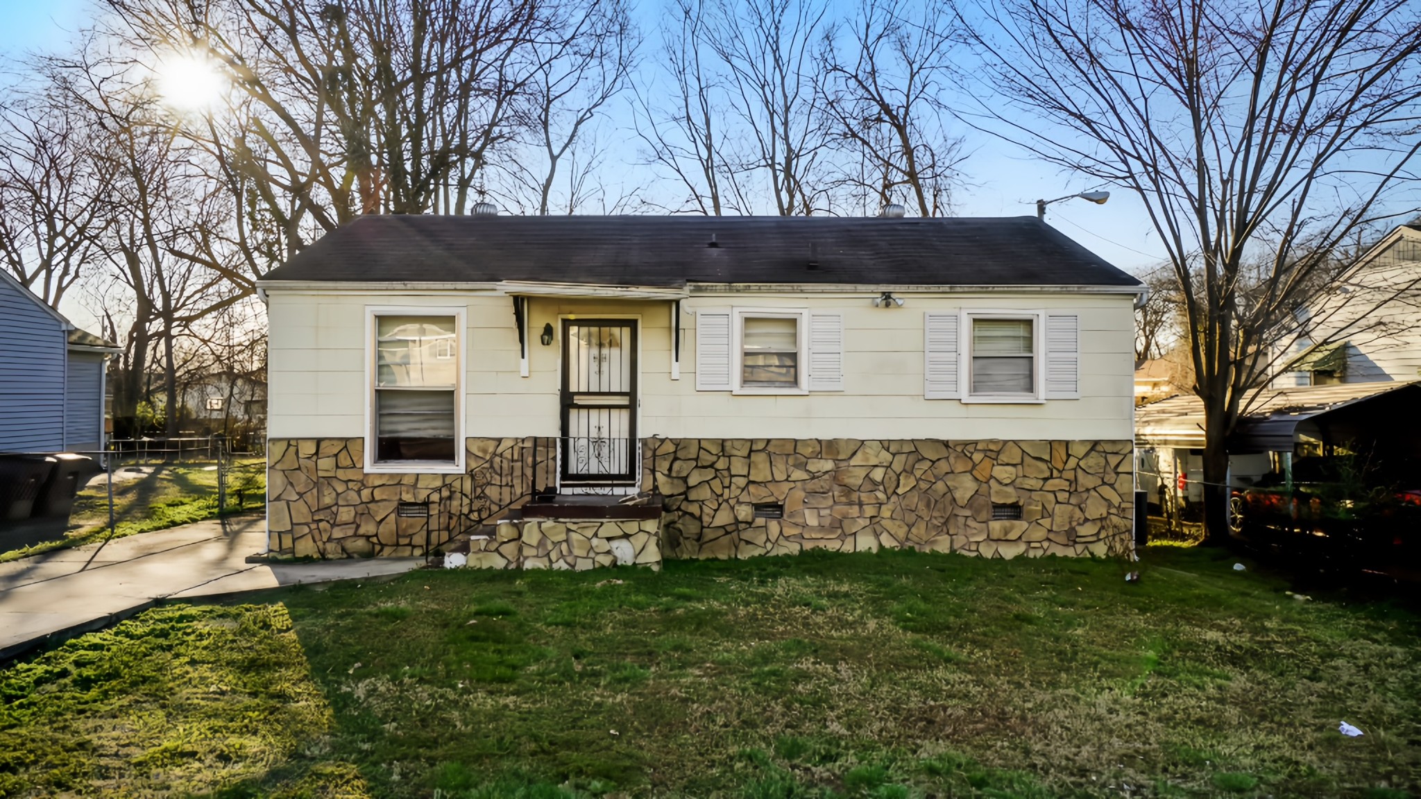 2017 26th Ave, N Nashville TN 37208