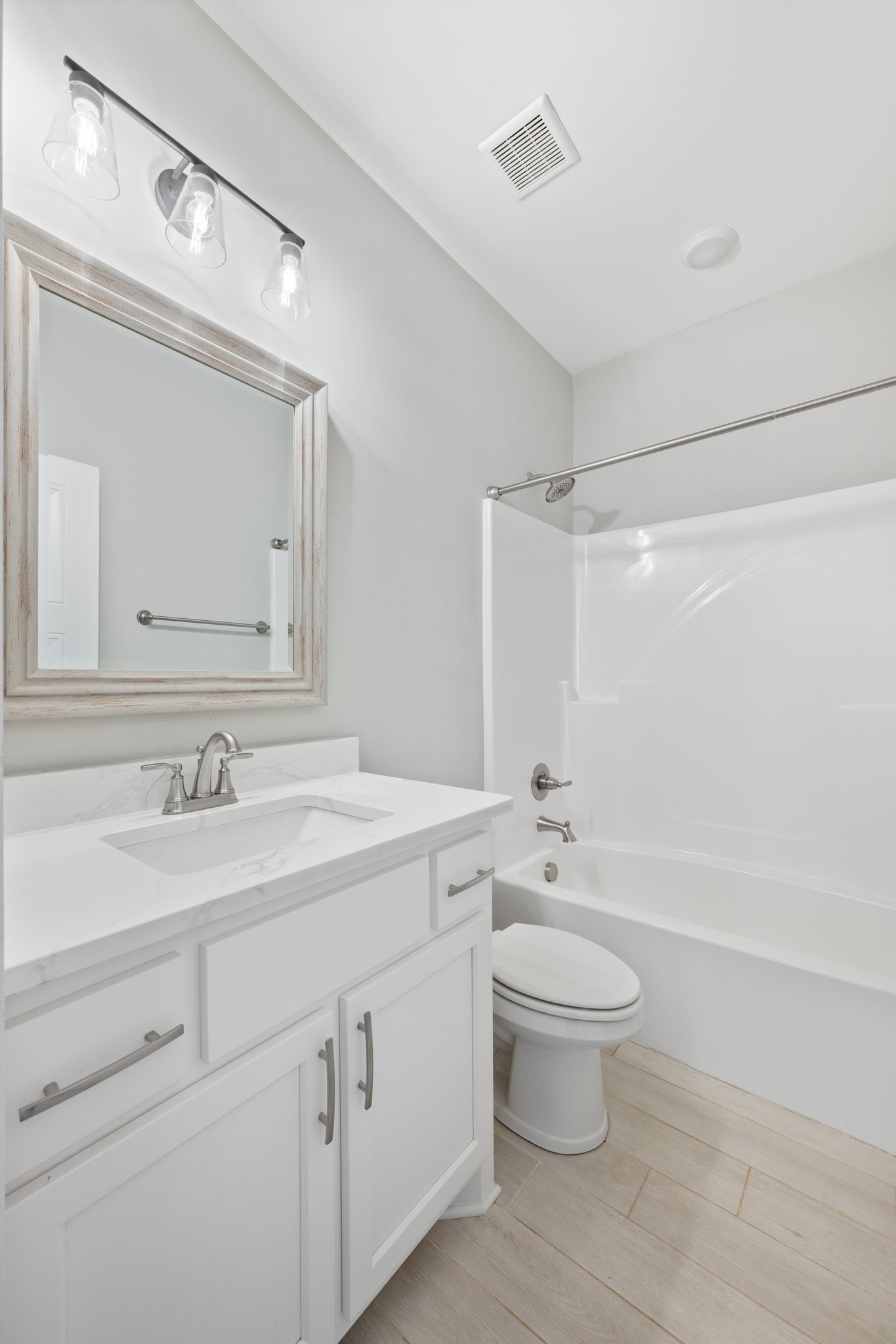 1901 Rhonda Drive Christiana TN 37037
