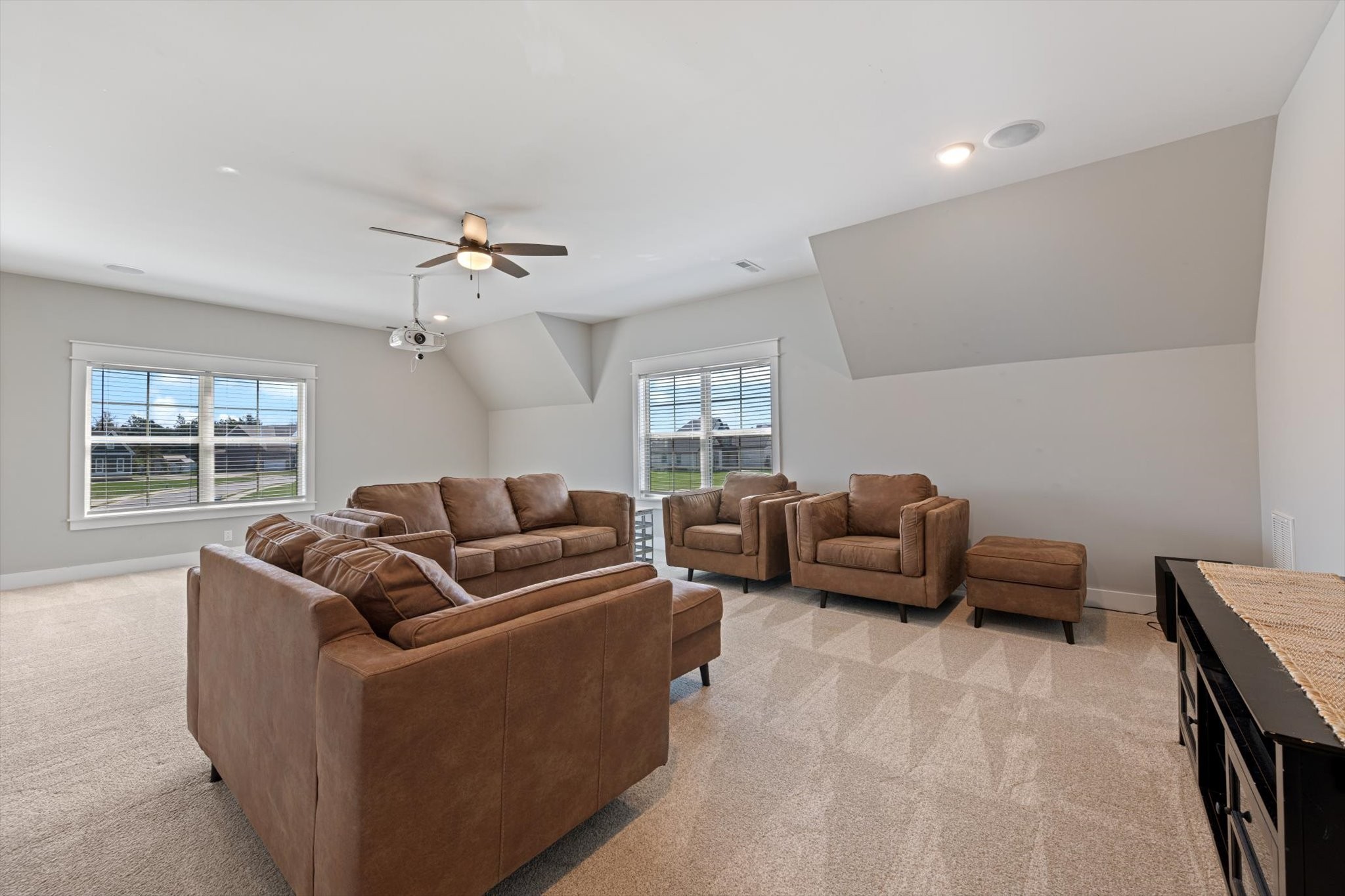 1901 Rhonda Drive Christiana TN 37037