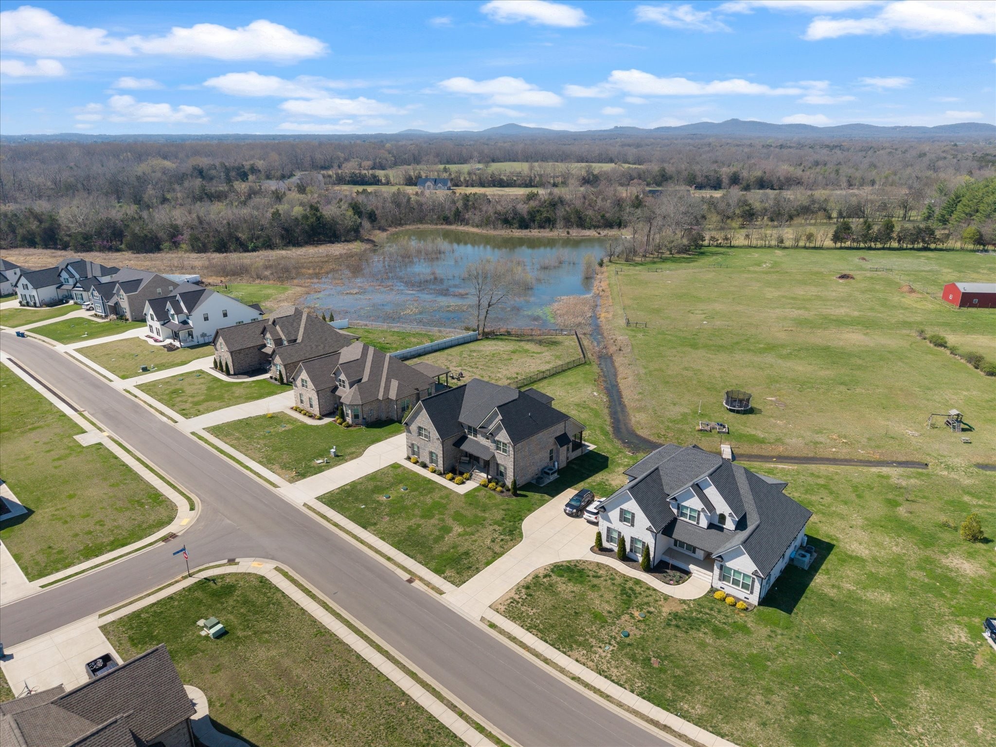 1901 Rhonda Drive Christiana TN 37037