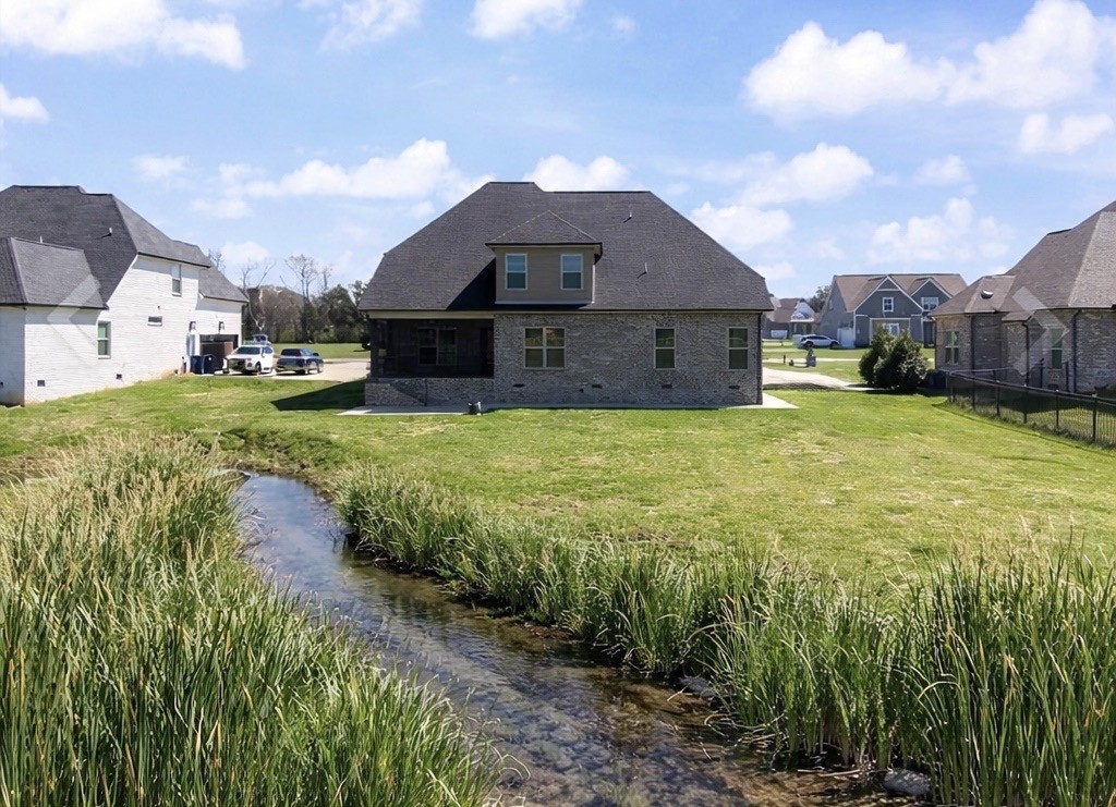 1901 Rhonda Drive Christiana TN 37037
