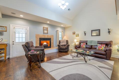 738 Orchard Drive Tracy City TN 37387