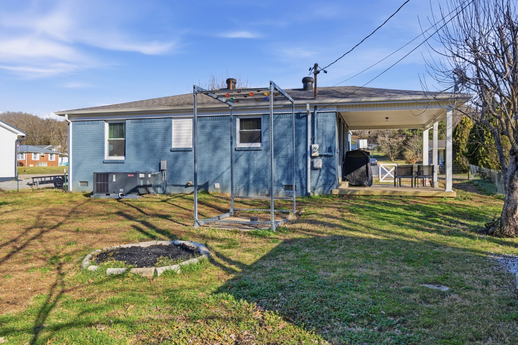 31 Horseshoe Bend Lane Elmwood TN 38560