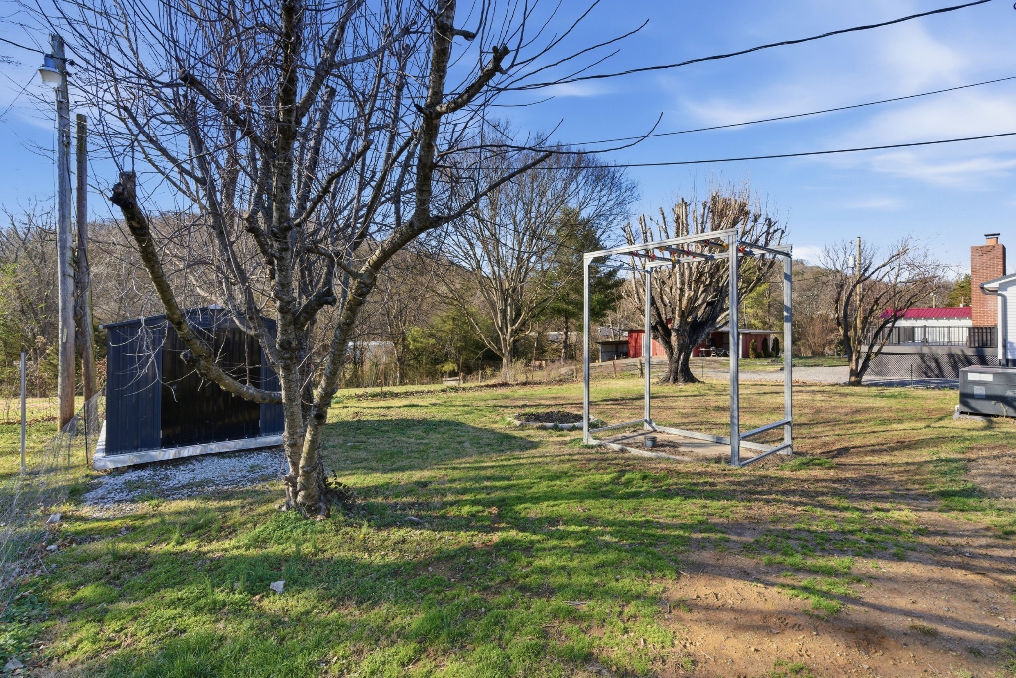 31 Horseshoe Bend Lane Elmwood TN 38560