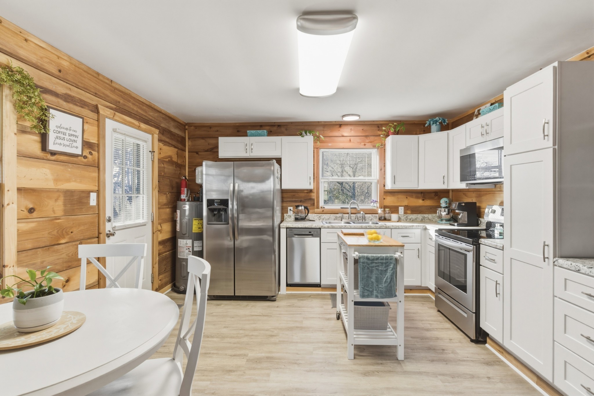 31 Horseshoe Bend Lane Elmwood TN 38560