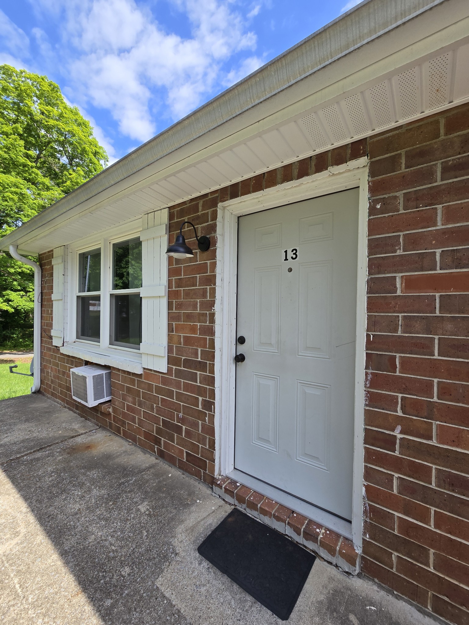 82 W Fork Drive Clarksville TN 37042