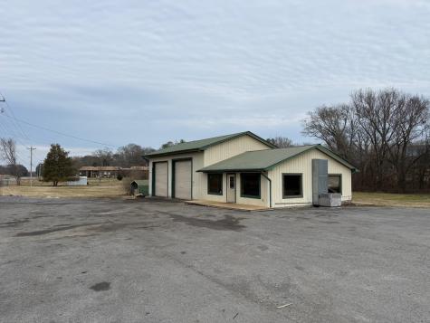 15446 Highway 28 Whitwell TN 37397