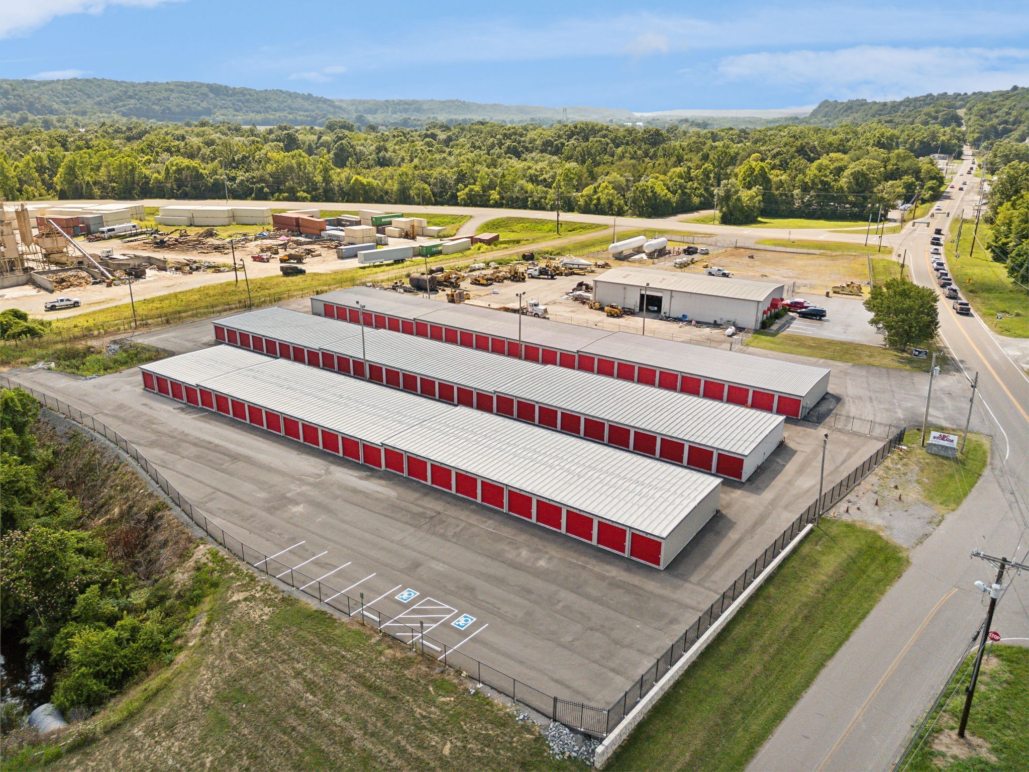 636 N Main Street Ashland City TN 37015