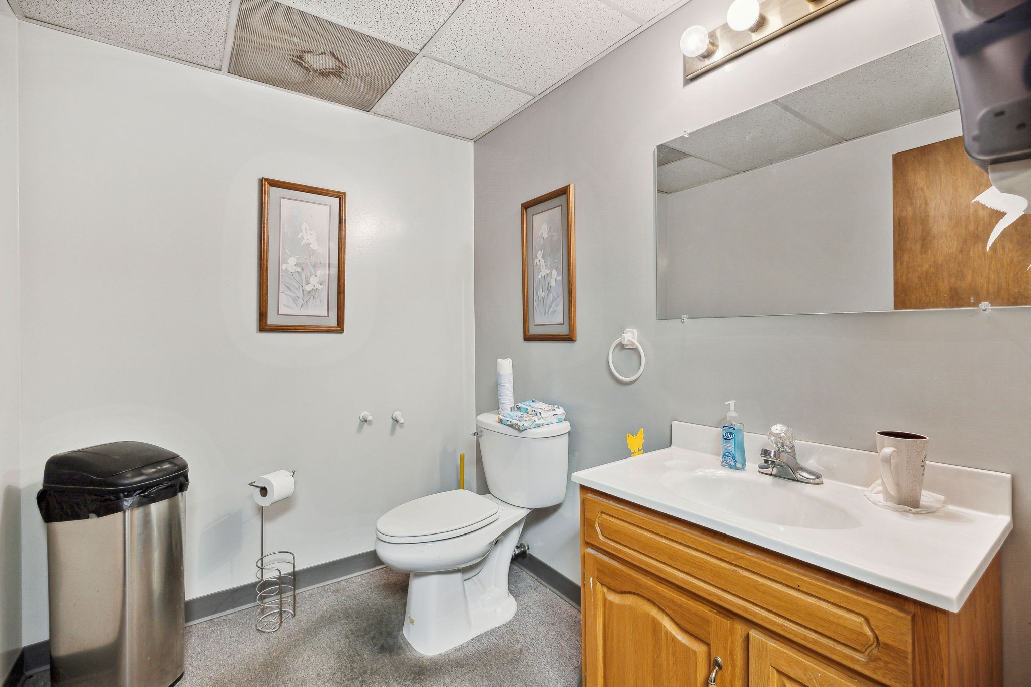 636 N Main Street Ashland City TN 37015