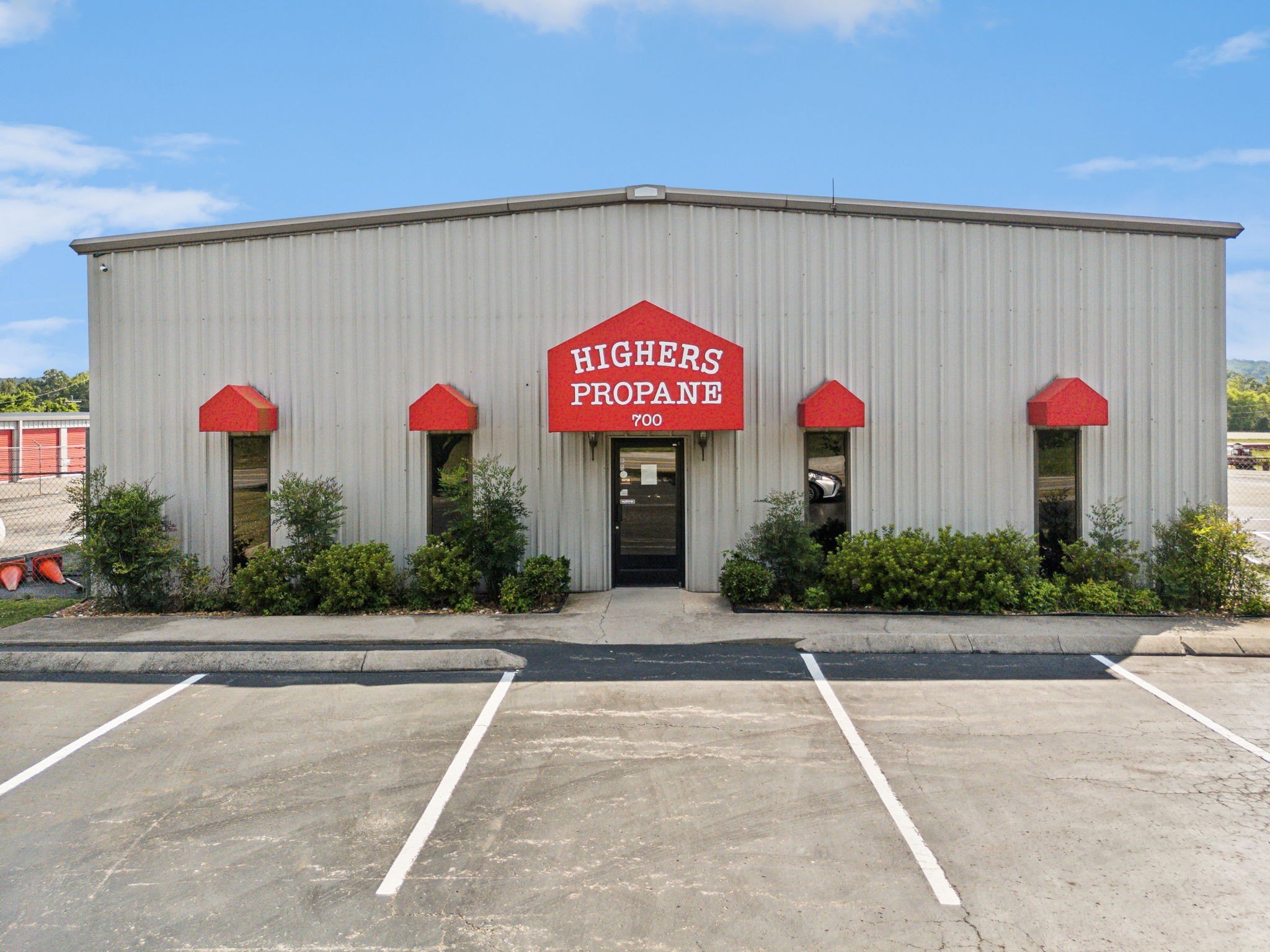 636 N Main Street Ashland City TN 37015