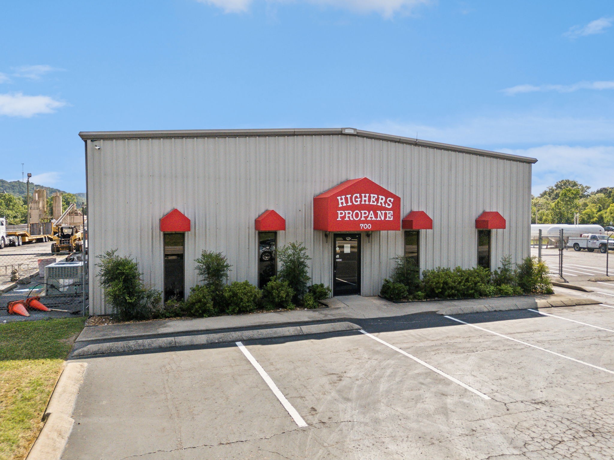 636 N Main Street Ashland City TN 37015