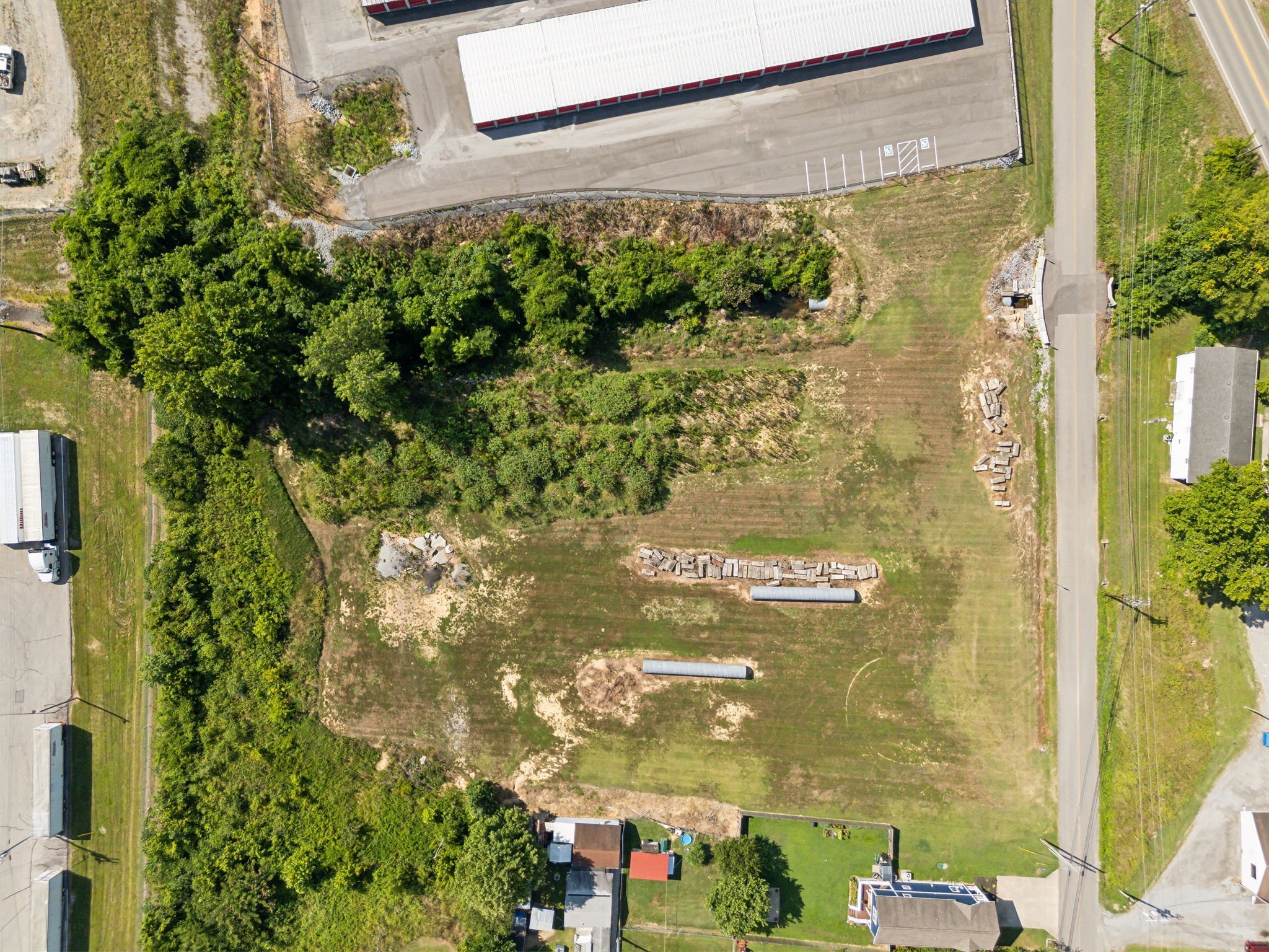 636 N Main Street Ashland City TN 37015