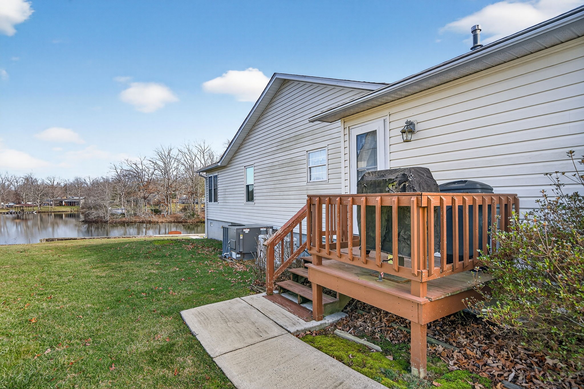 124 Peace Pipe Bend Crossville TN 38572
