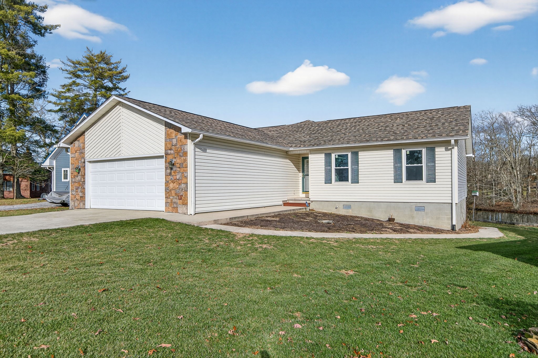 124 Peace Pipe Bend Crossville TN 38572
