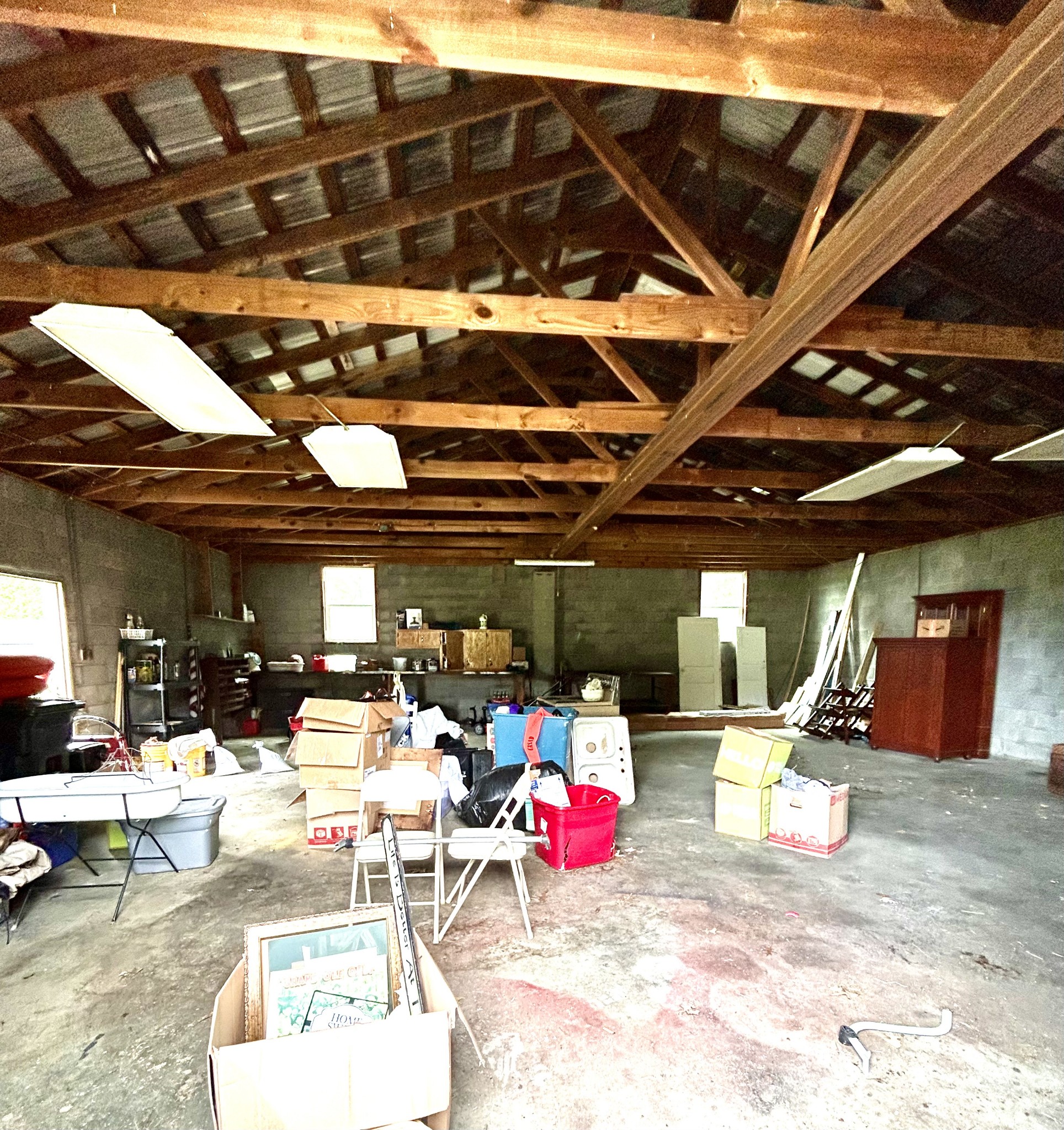 622 Highway 52, E Portland TN 37148