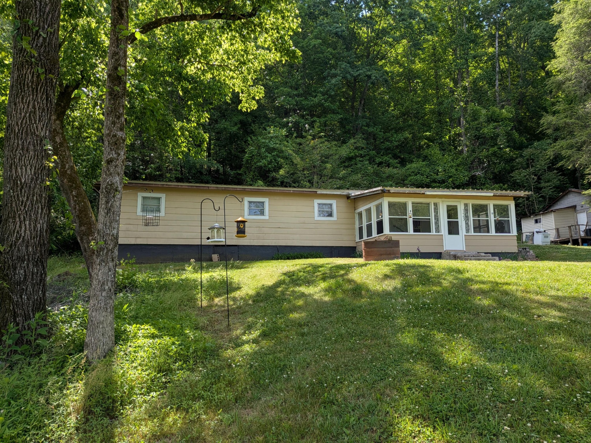 123 Hard Rector Lane Spring City TN 37381