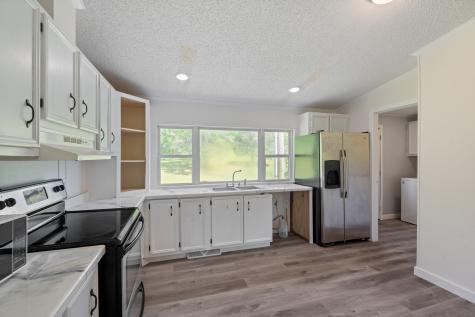 5772 Highway 438, W Linden TN 37096