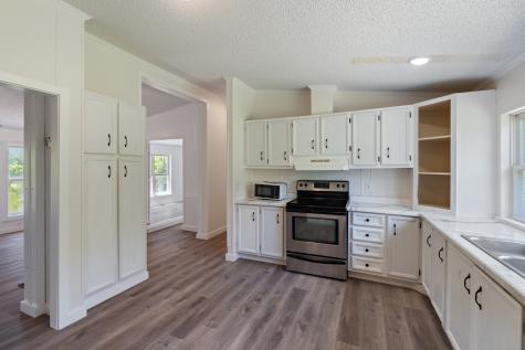 5772 Highway 438, W Linden TN 37096