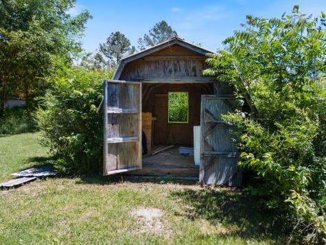 5772 Highway 438, W Linden TN 37096