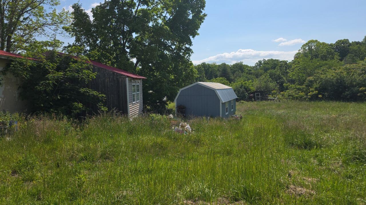 2105 Deer Lodge Highway Deer Lodge TN 37726