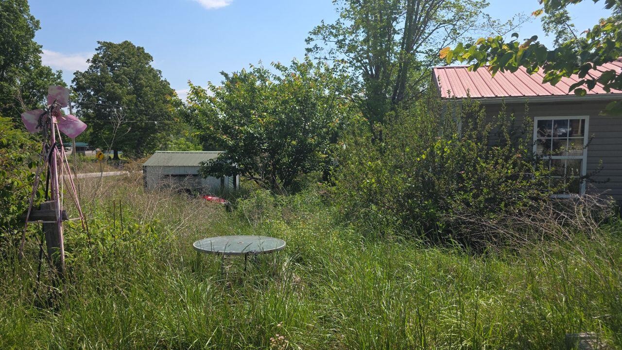 2105 Deer Lodge Highway Deer Lodge TN 37726
