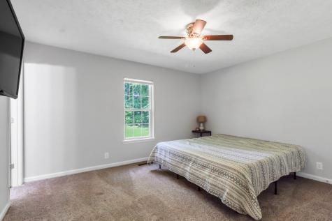 165 Oak Tree Drive Oak Grove KY 42262