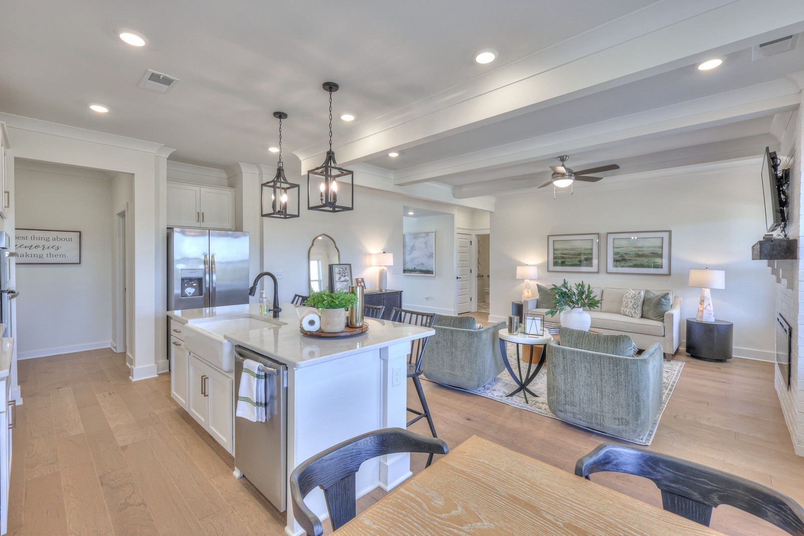 3340 Ventura Avenue White House TN 37188