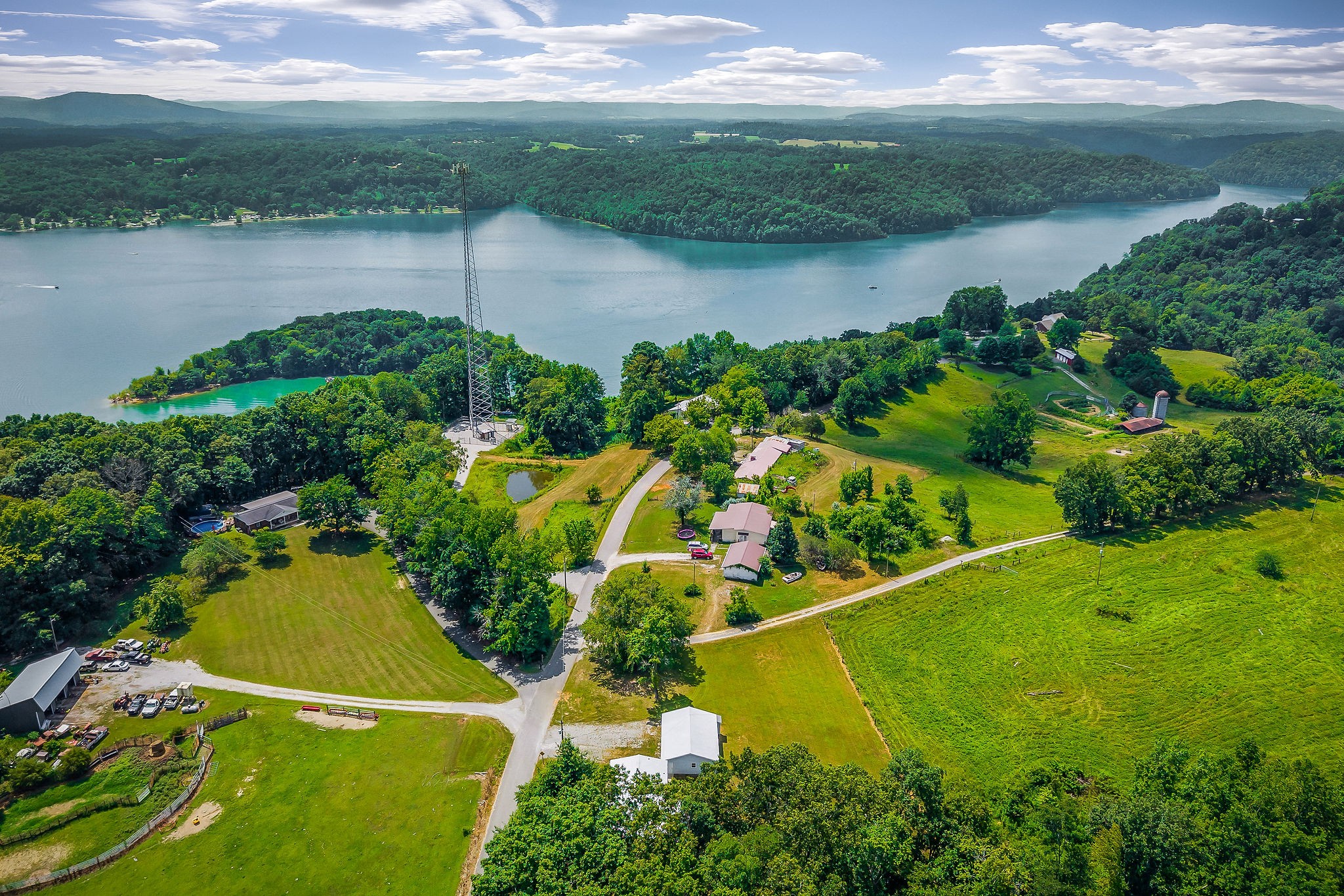 572 Lakeside Road Byrdstown TN 38549