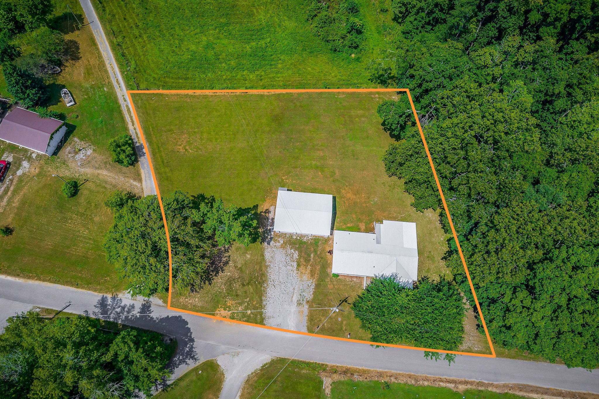 572 Lakeside Road Byrdstown TN 38549