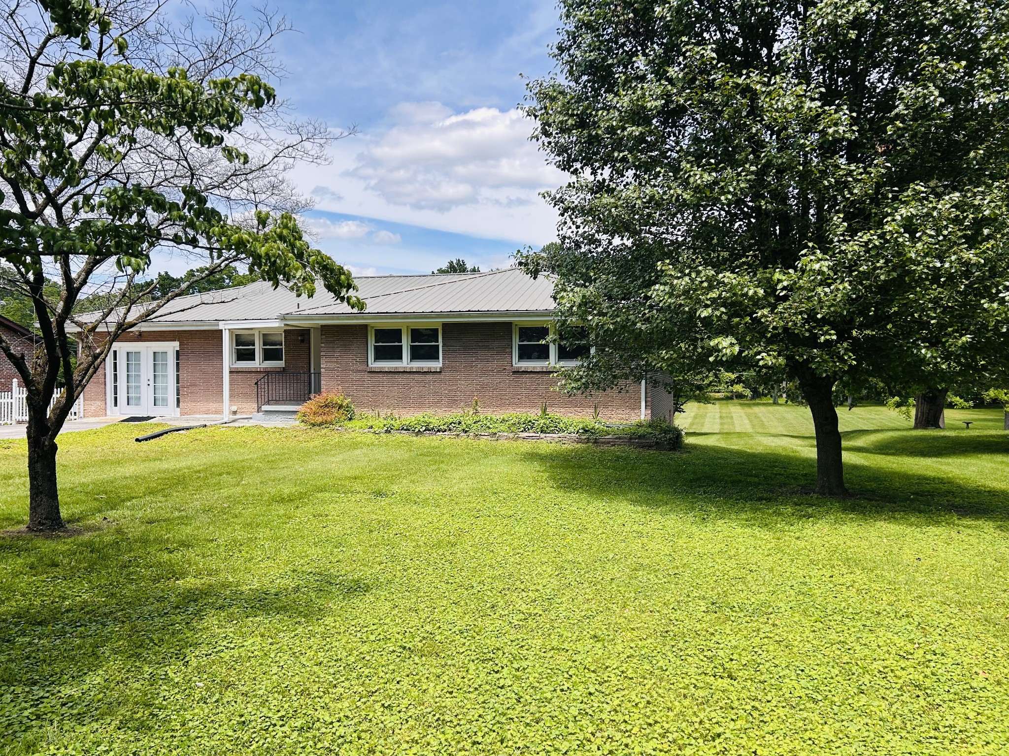 1301 Sycamore Drive Manchester TN 37355