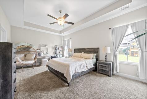 1098 Eagles View Drive Clarksville TN 37040