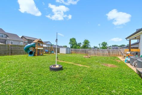 1098 Eagles View Drive Clarksville TN 37040